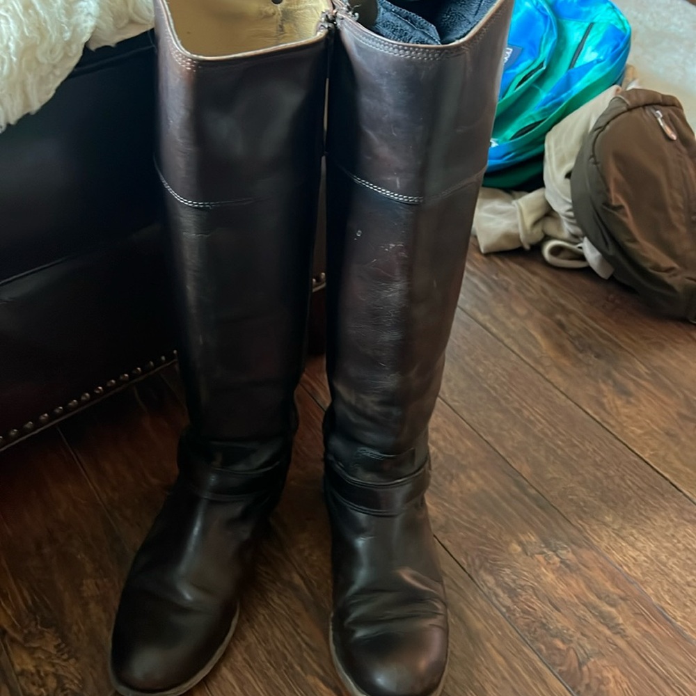Vintage brown all leather Frye boots